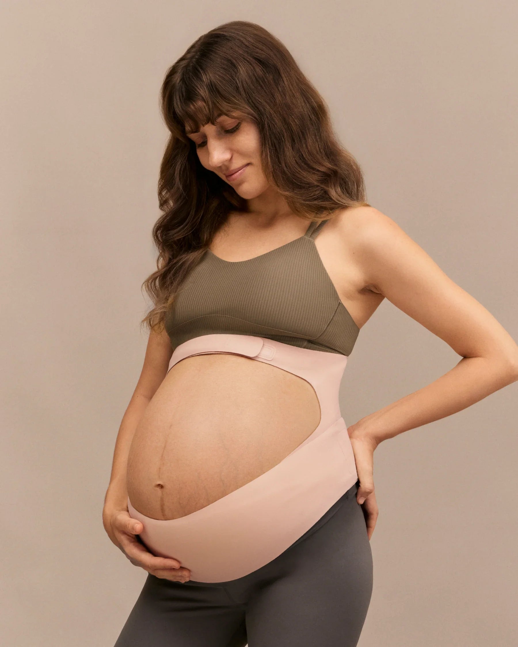 Pack Confort Grossesse : Ceinture de maintien Ergonest et coussin de corps câlin